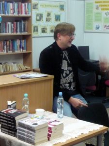 Spotkanie autorskie z Aleksandrem Rogozińskim w W60