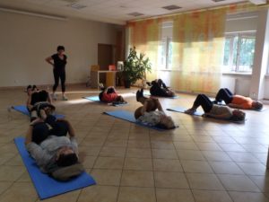 „Ćwiczenia koncentracji i uważności” - prozdrowotna gimnastyka w Czytelni