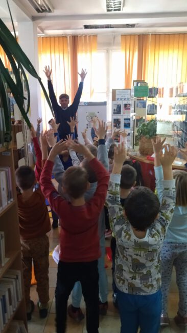 Warsztaty w W98. „EkoBiblioteka – z miłości do Ziemi i książek”