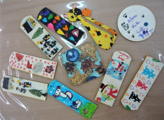 zakładki do książek wykonane przez dzieci