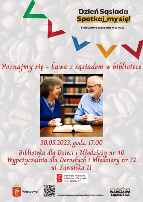 na plakacie dwie osoby uśmiechnięte z filiżankami kawy siedzą przy książce w bibliotece i rozmawiają; w tle plakatu ziarna kawy