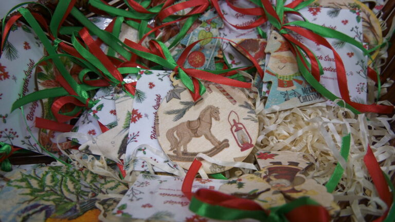 wspólne kolędowanie w czytelni naukowej nr 1