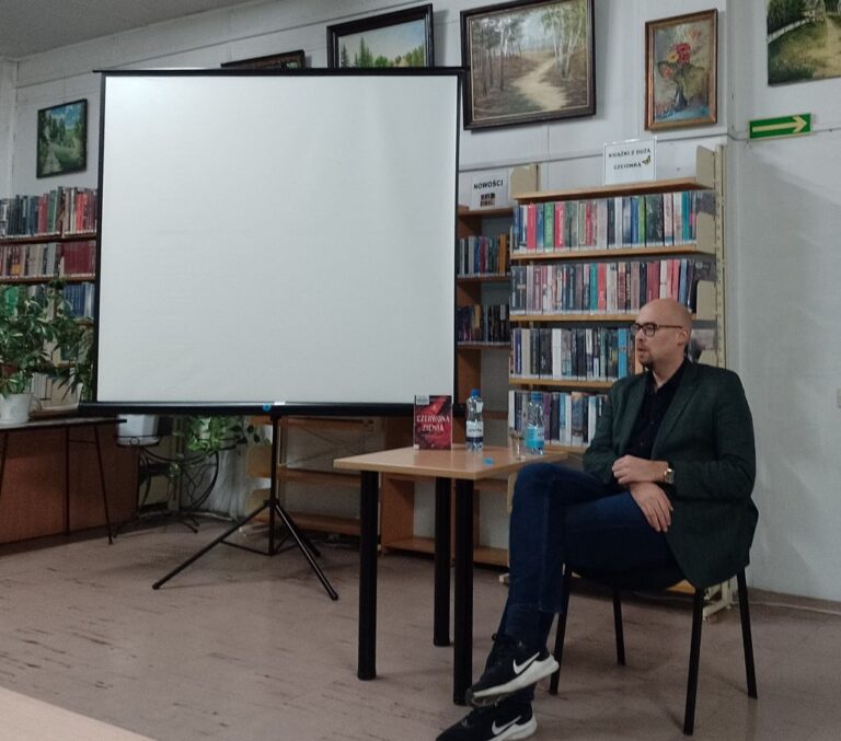 spotkanie autorskie z Maciejem Zajączkowskim