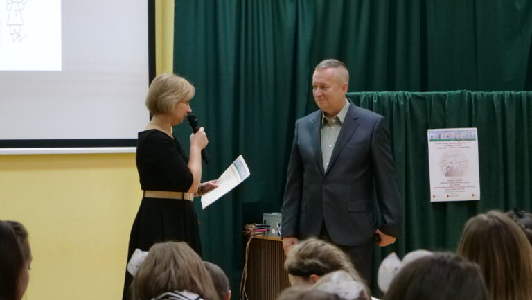 varsavianista i dyrektor szkoły