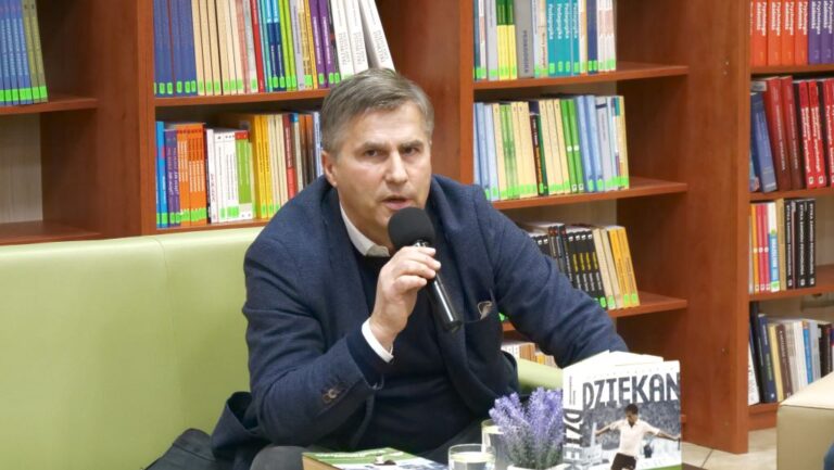 spotkanie autorskie z Dariuszem Dziekanowskim