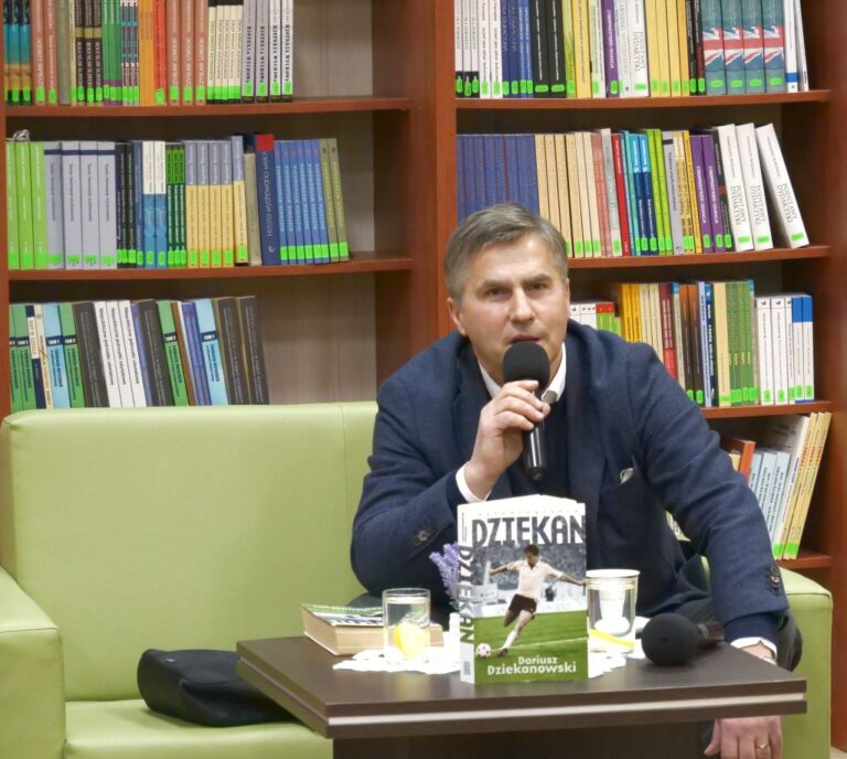 spotkanie autorskie z Dariuszem Dziekanowskim