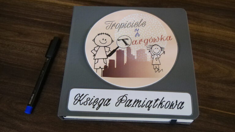 księga pamiątkowa