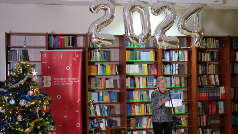 czwartek poetycko muzyczny - koncert i recytacja poezji w Czytelni