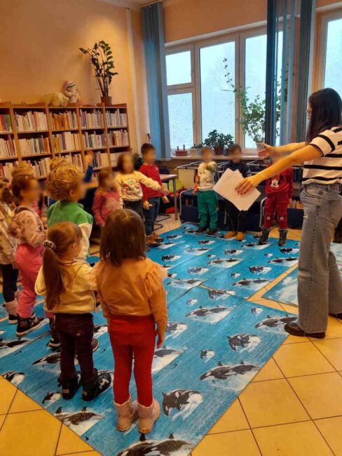 zajęcia biblioteczne dla dzieci - nauka podstaw języka angielskiego