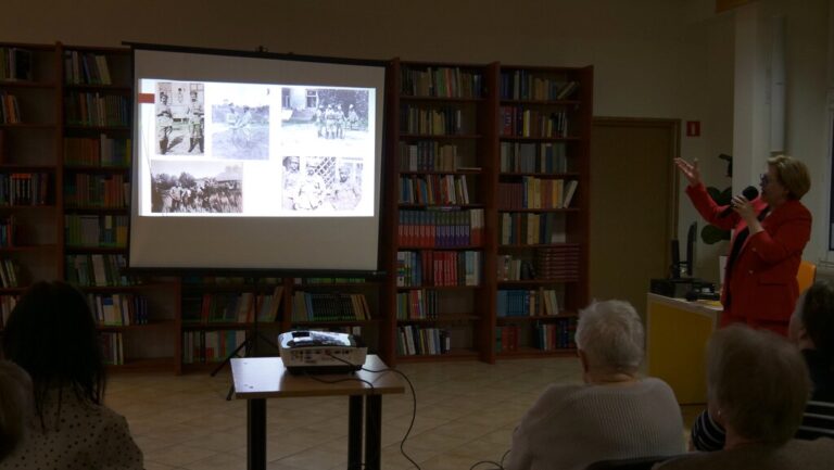 spotkanie autorskie - premiera książki o księdzu Janie Golędzinowskim