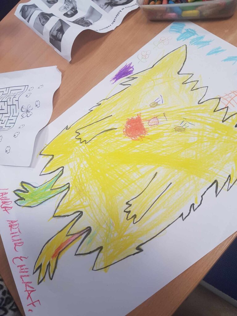 kolorowy potwór zajęcia dla dzieci