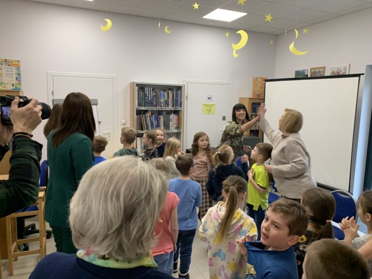 wielkanocna lekcja biblioteczna radni