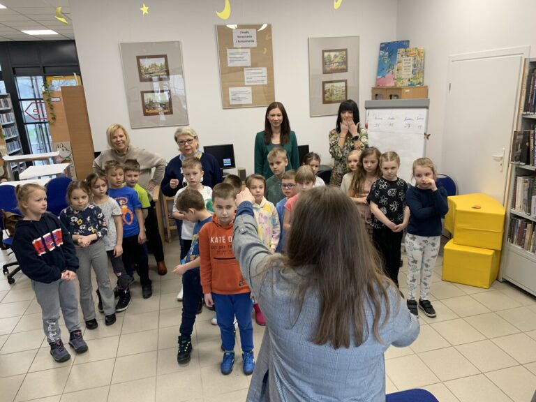wielkanocna lekcja biblioteczna radni