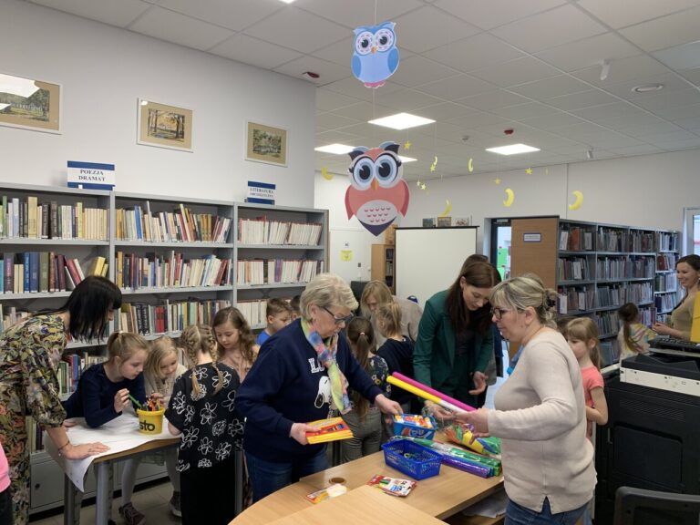 wielkanocna lekcja biblioteczna radni