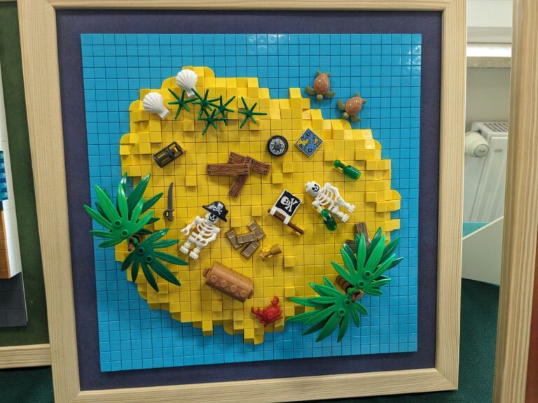 wystawa konstrukcji z klocków lego