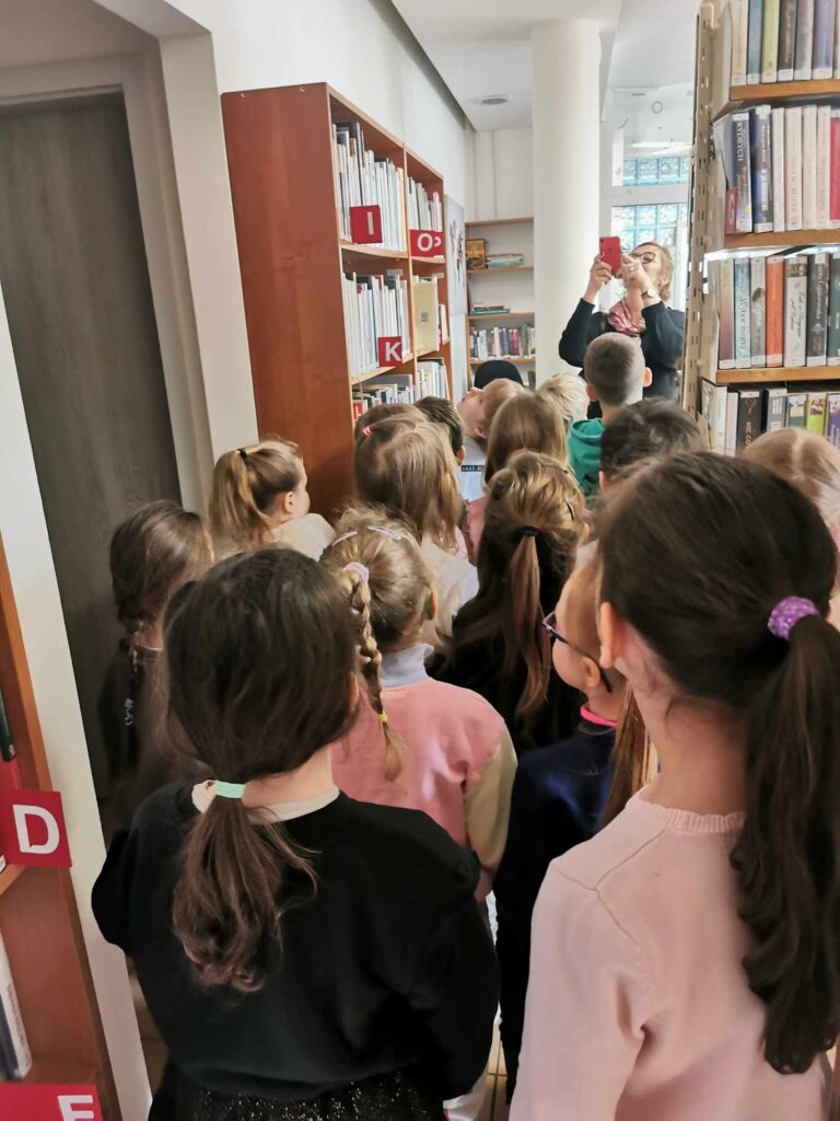 zajęcia biblioteczne dla dzieci