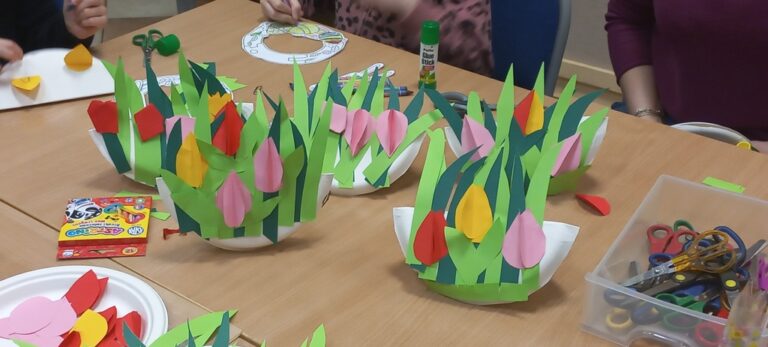 wiosenne prace plastyczne stworzone przez dzieci