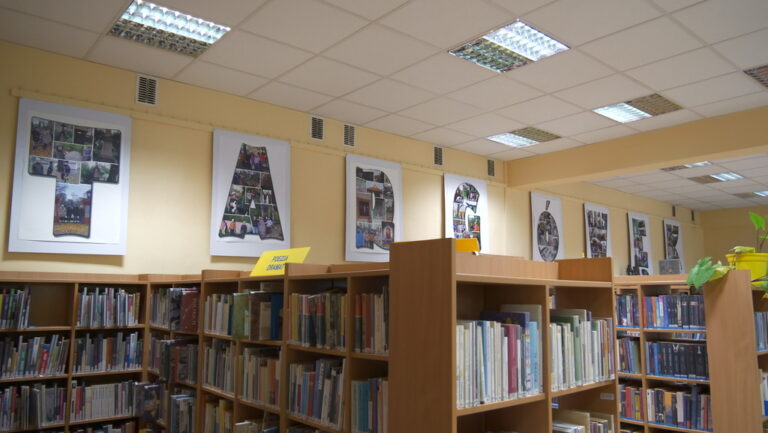wystawa Tropiciele z Targówka w bibliotece przy ul. Rembielińskiej 6a