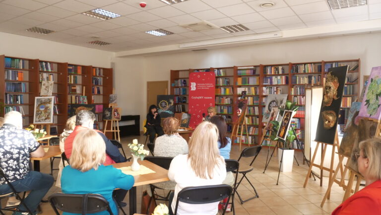 wernisaż Małgorzaty Stelmach w sali Czytelni Naukowej nr I im. Janiny Englert