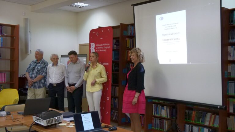 kurs komputerowy dla seniorów w Czytelni Naukowej nr I