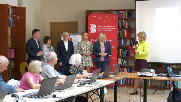 kurs komputerowy dla seniorów w Czytelni Naukowej nr I