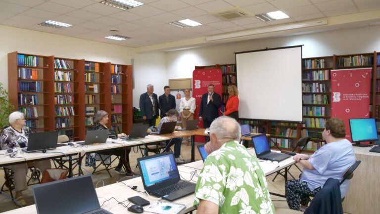 kurs komputerowy dla seniorów w Czytelni Naukowej nr I