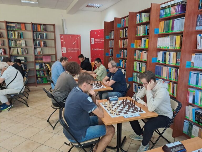 turniej szachowy w bibliotece