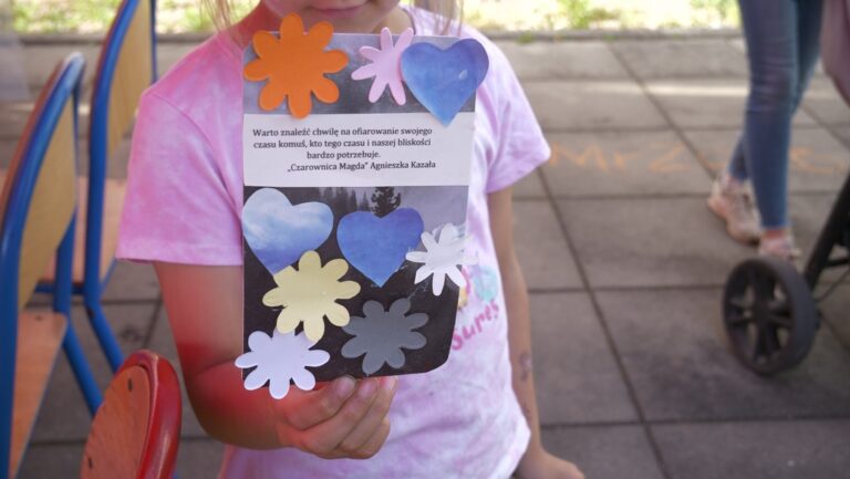 zakładka zdobiona techniką decoupage