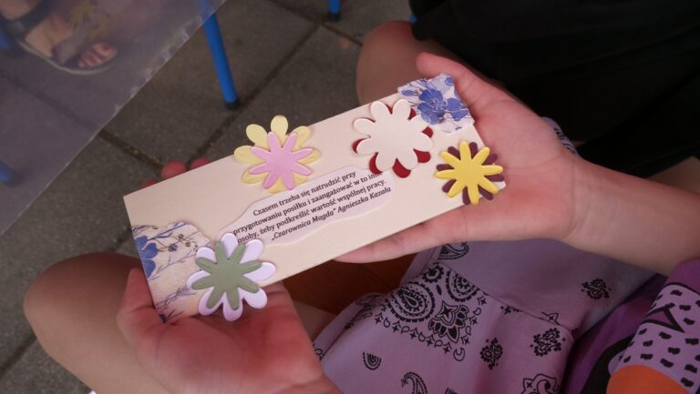 zakładka zdobiona techniką decoupage