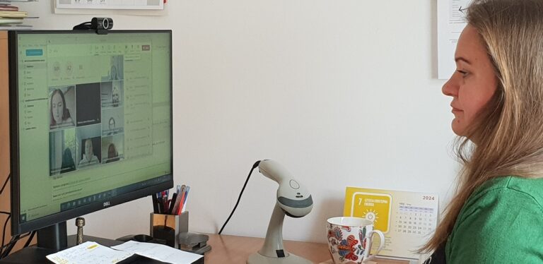 biblioteka bierze udział w spotkaniu online z przedszkolami