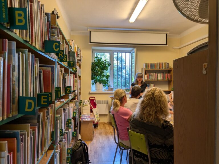 warsztaty literacko-plastyczne w bibliotece