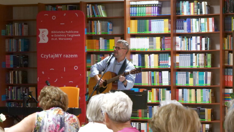 czwartek poetycko-muzyczny