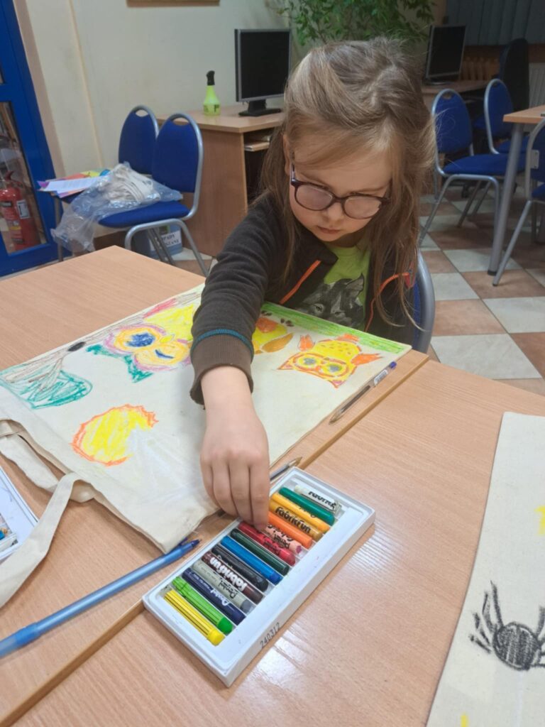 ozdabianie płóciennych toreb