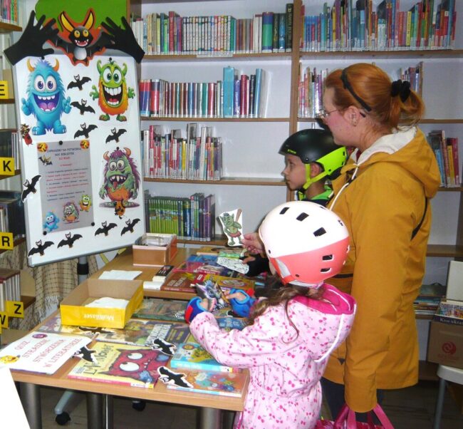 uczestnicy nocy bibliotek