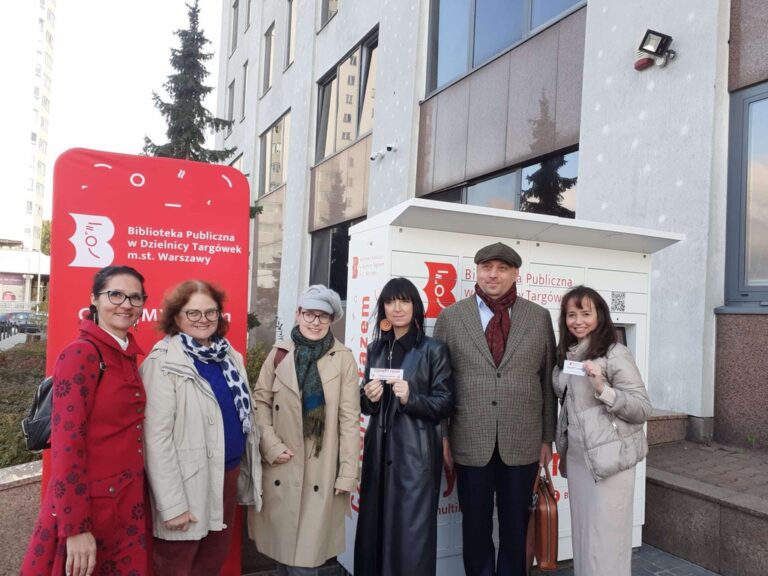 inauguracja działalności książkomatu Kondratowicza 20