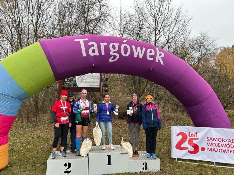 biegi niepodległości w lesie bródnowskim