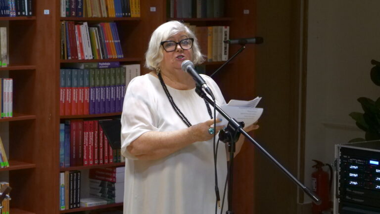 czwartek poetycko- muzyczny listopad 2024