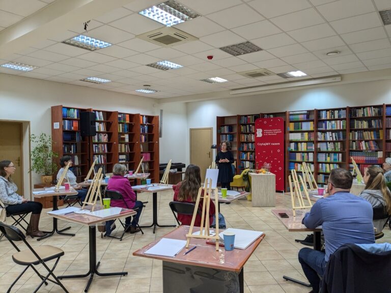 warsztaty malarskie w bibliotece - malowanie martwej natury