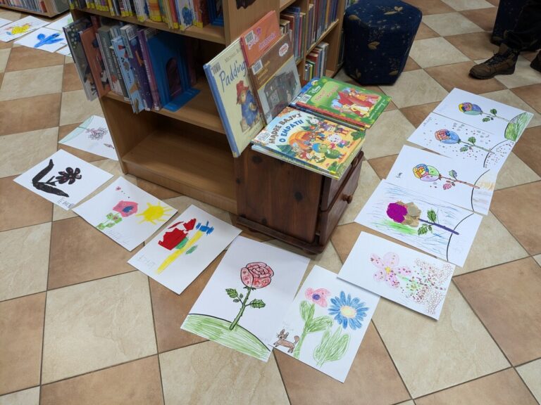 warsztaty plastyczne z Julią Konieczną - obrazy inspirowane książką Mały Książę