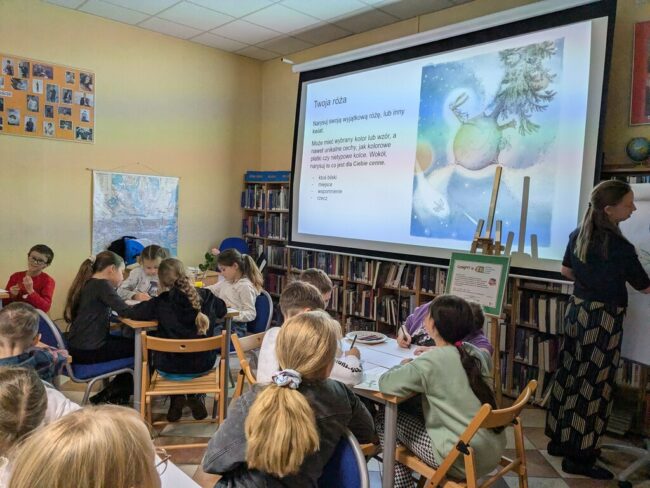 warsztaty plastyczne z Julią Konieczną - obrazy inspirowane książką Mały Książę