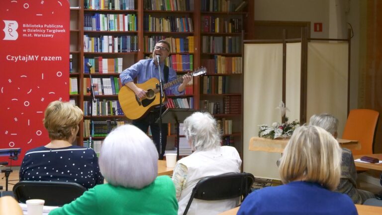 wieczór poetycko-muzyczny - koncert i prezentacja wierszy