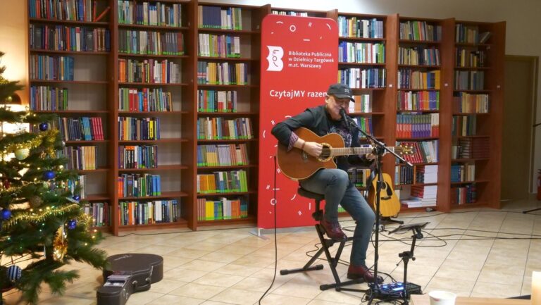 wieczór poetycko-muzyczny - koncert i prezentacja wierszy