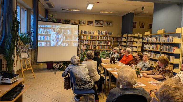 spotkanie wieńczące projekt; warsztaty tworzenia ozdób świątecznych