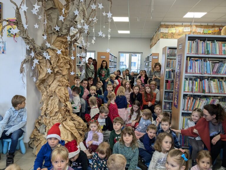 mikołajki w bibliotece nr 12