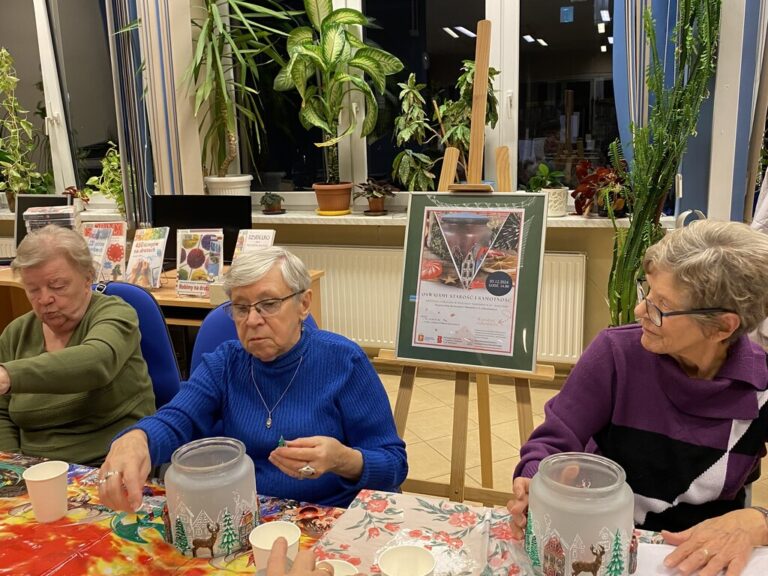 warsztaty - zdobienie słoików na pierniczki