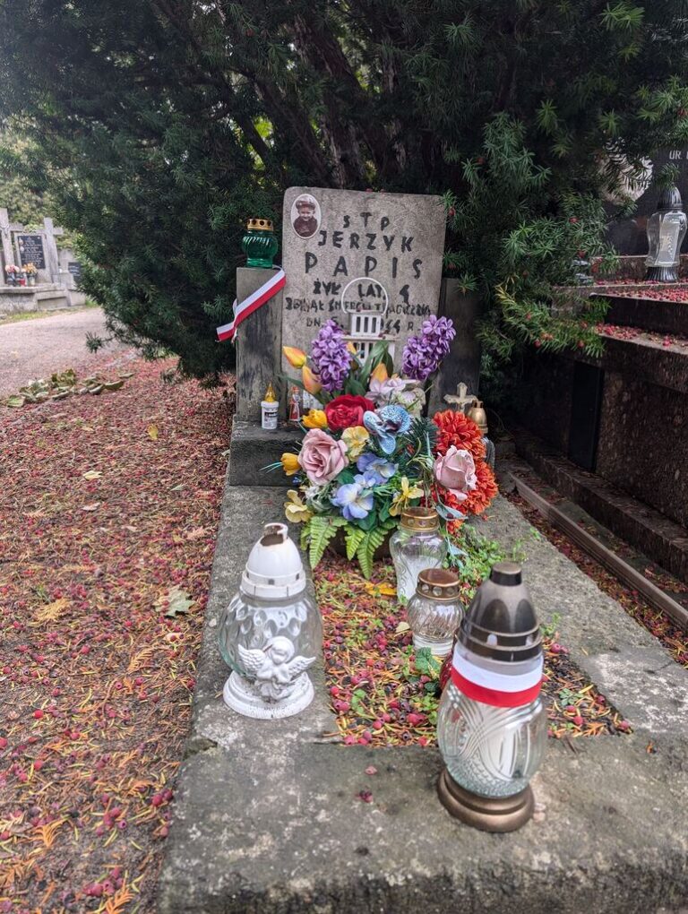 spacer varsavianistyczny po Cmentarzu Bródnowskim