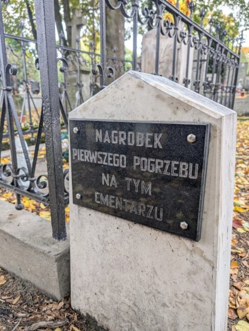 spacer varsavianistyczny po Cmentarzu Bródnowskim