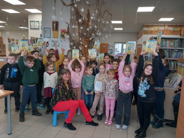 spotkanie dla dzieci z Agnieszką Kazałą w ramach warszawskiego tygodnia praw człowieka