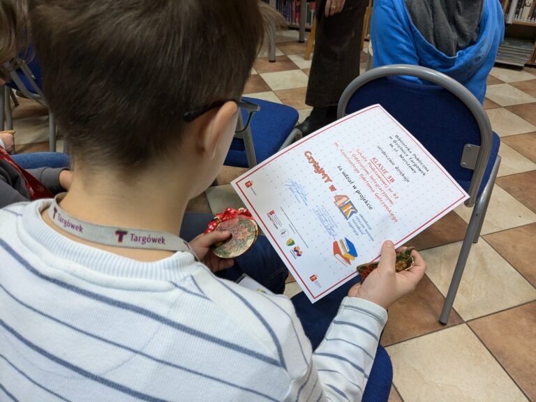 wystawa prac stworzonych przez uczestników projektu Czytajmy w 4k