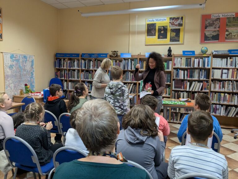 wystawa prac stworzonych przez uczestników projektu Czytajmy w 4k